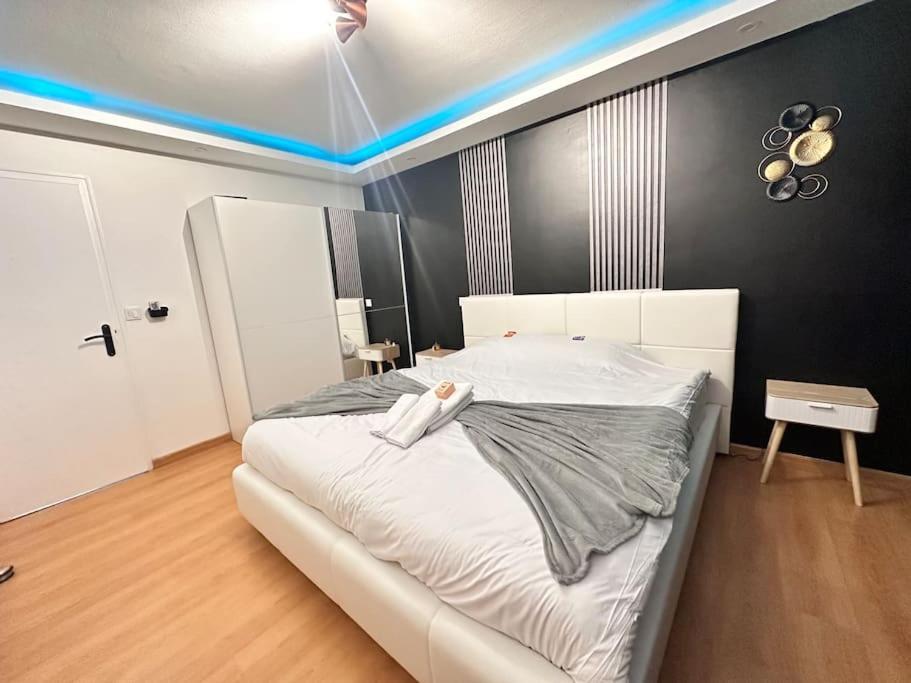 E Servagnat T3 Luxe Avec Sauna Jacuzzi Et Hammam Epernay Ngoại thất bức ảnh